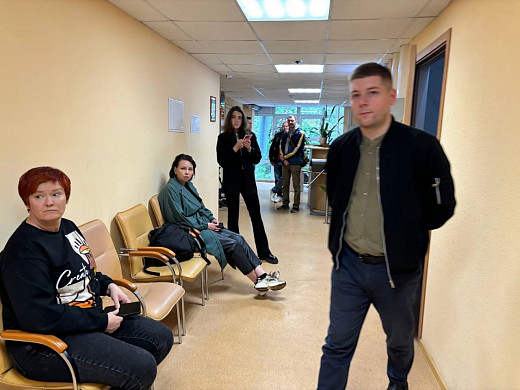 На БАРСе проходят обыски